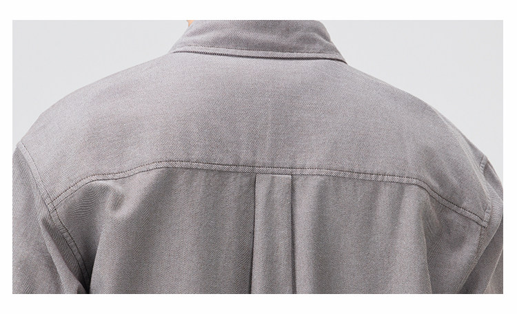 Джинсовая рубашка None