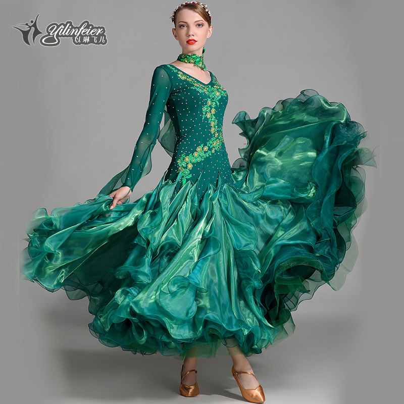 Play in the Lion's Morden Dance Dress Rehearsal National Standard Dance Dress S7001 Inlaid Drill for the Waltz Performance Conqueror