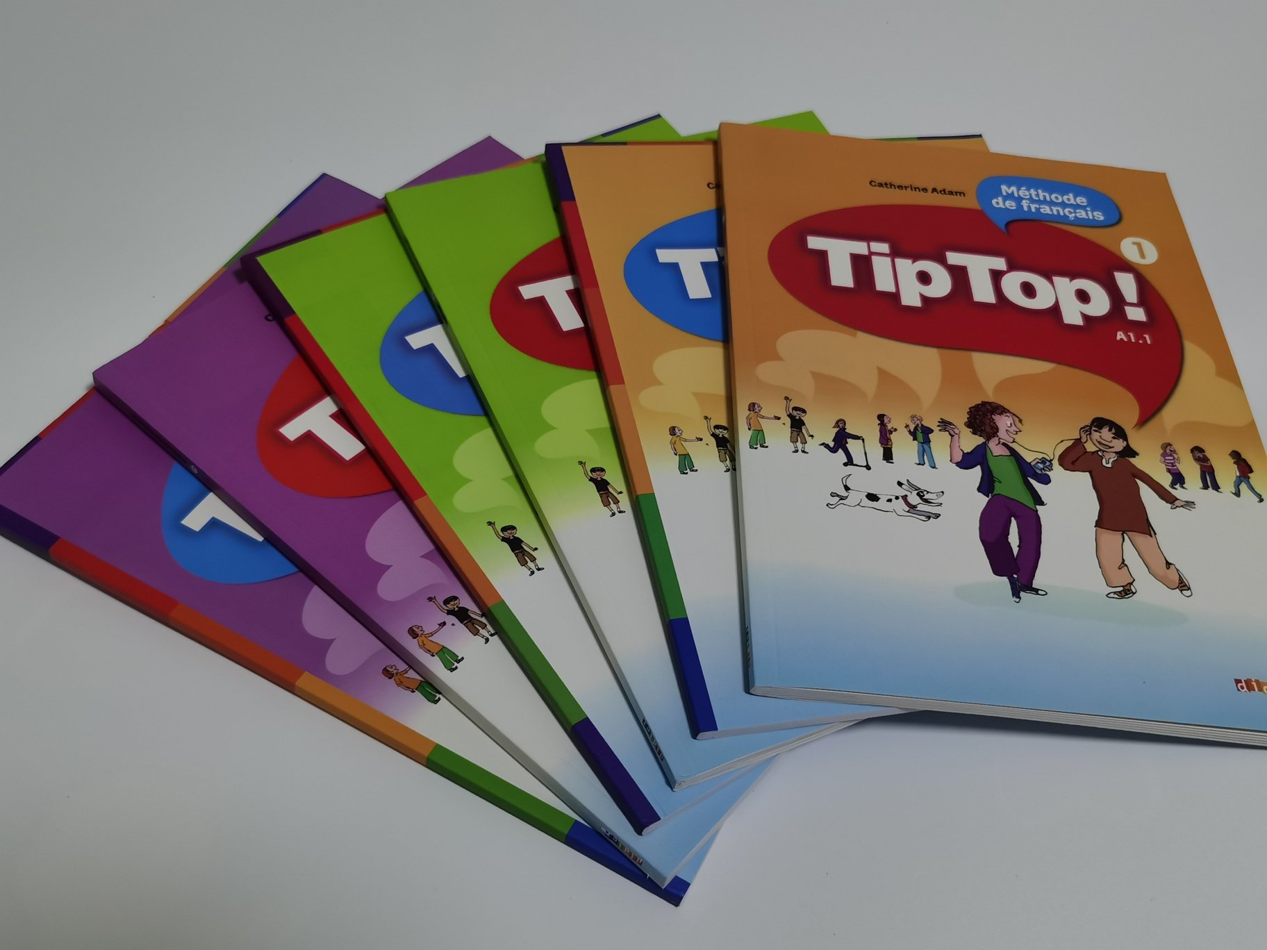 Little tadpole little master point reading pen French tiptop children's French teaching materials suitable for children aged 6-12 to learn