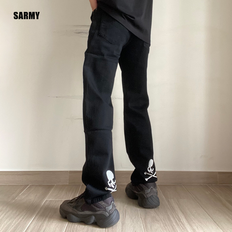 Sarmy Paired with Yeezy500 Black Jeans Men's Straight-Leg Casual Pants with Skull Pattern Embroidery at the Cuffs