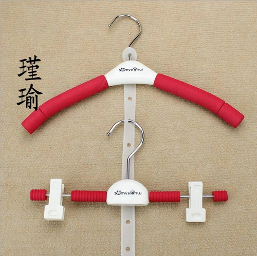 Магазин одежды с брюками для костюма для подключения к связке с большими и маленькими отверстиями прозрачные кожа