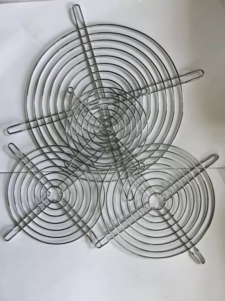 Metal protective mesh cover 125