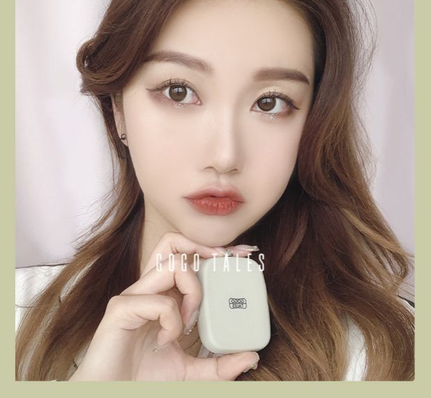 Gogo Dance GOGO TALES Powder Oil Control Control Makeup Makeup Lasting Concealer Kem dưỡng ẩm làm sáng da - Bột nén phấn phủ kiềm dầu tốt