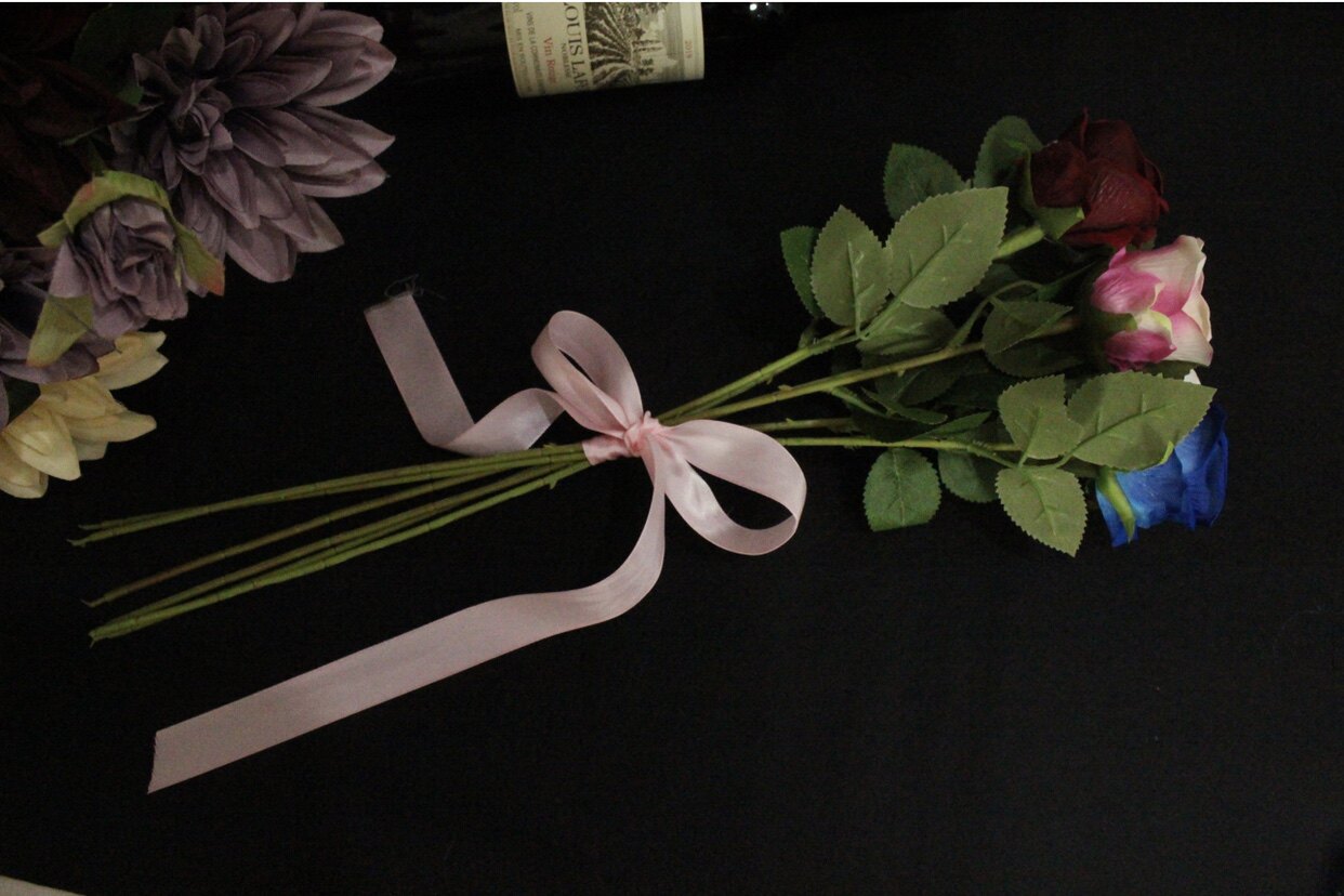 厂家仿真单支玫瑰花束假花绢花干花家居装饰客厅卧室餐桌摆件婚庆详情14