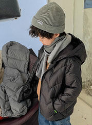 Детская куртка Жан 男童牛仔外套加厚冬款洋气儿童羊羔毛冬季帅气冬天中大童冬装 Zhen fan