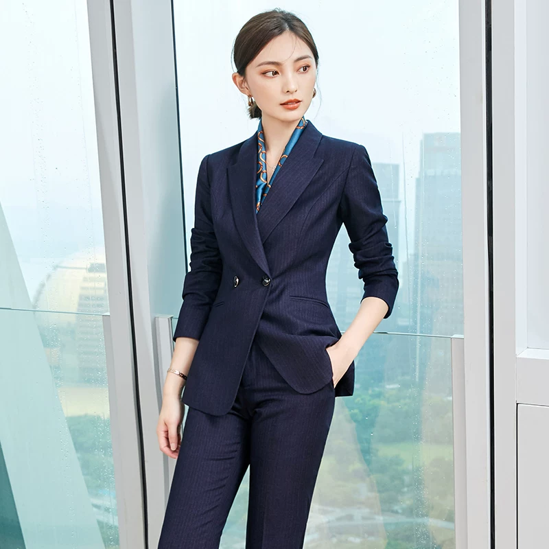 Классический пиджак костюма, overall