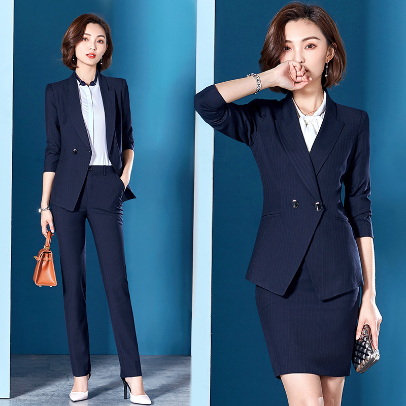 Tailleur femme - Ref 3242276 Image 4