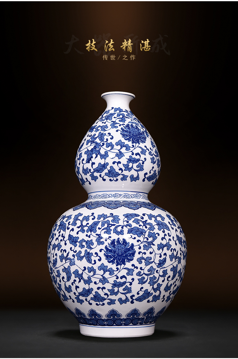 Large blue and white porcelain of jingdezhen ceramics bound branch lotus flower arrangement craft bottles of Chinese guest decorated hall porch place