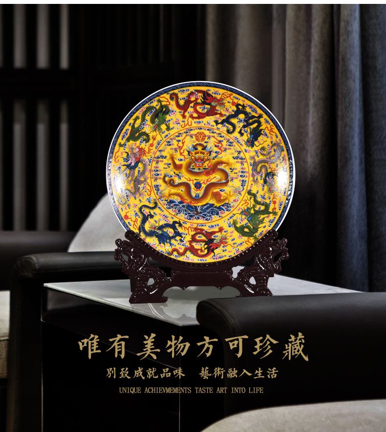 Jingdezhen ceramics powder enamel figure decoration plate, Kowloon hang dish sits plate of new Chinese style sitting room porch decoration