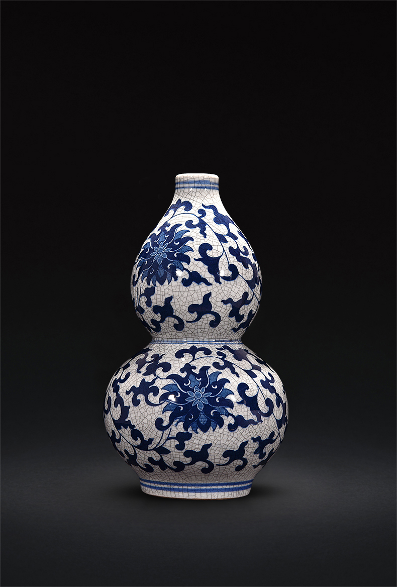 Jingdezhen ceramics imitation of classical Chinese flower arrangement of blue and white porcelain vase sitting room TV ark, home rich ancient frame furnishing articles