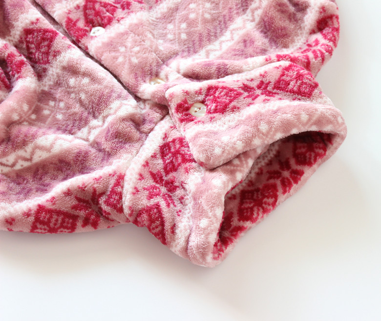 Giá trị khuyến nghị ~ Nhật Bản dày Flannel Mềm mại thân thiện với da Không rụng tóc Bộ đồ ngủ gia đình ấm áp đồ bộ mặc nhà bằng vải thun