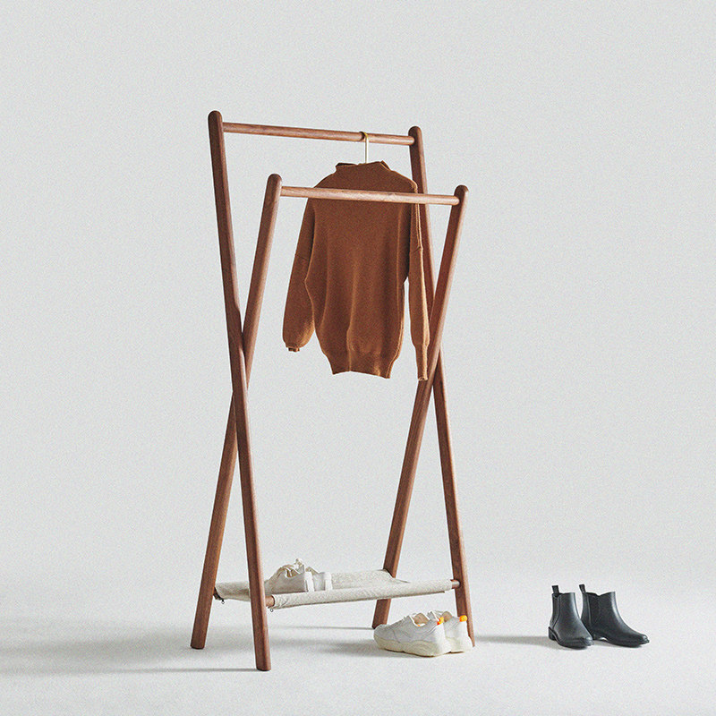 Three-chen black walnut full solid wood coat rack Nordic bedroom hanger modern simple landing creative clothes rack