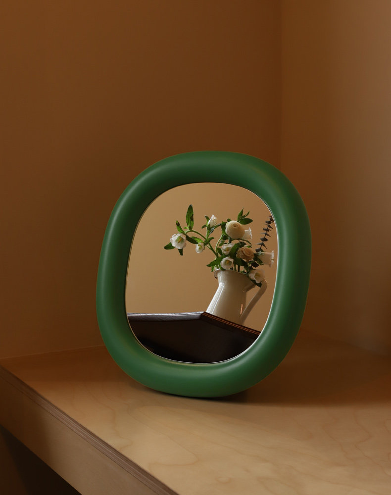 Зеркало muid化妆镜台式led台灯美妆镜桌面带灯可携式化妆镜子家用ins网红女