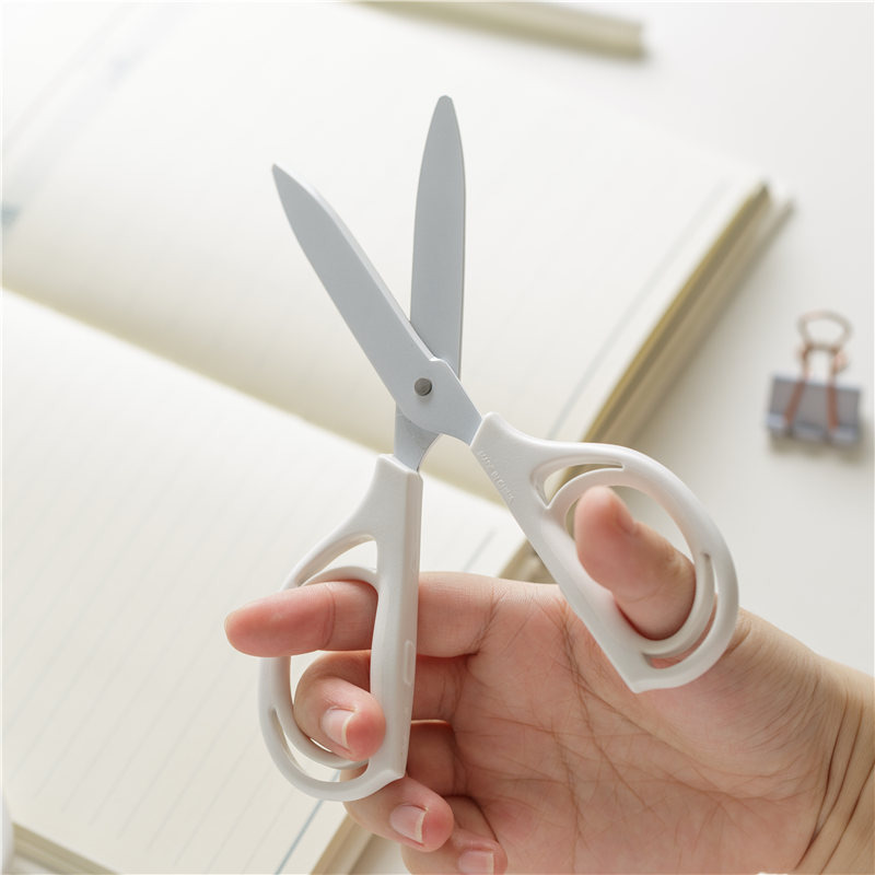 Japan Reputation Air Elastic Scissors Not Sticky Stainless Steel Student Office Home Children Hand Cut Paper Scissors