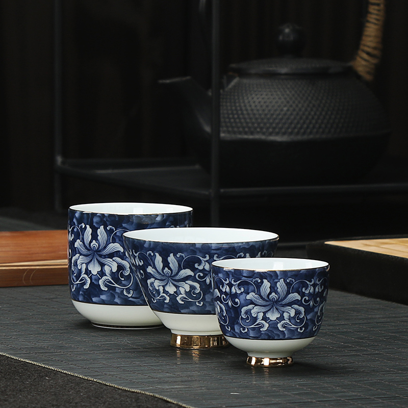 Jingdezhen Ceramic Gongfu Tea Tea Cup Imitation Ancient White Jade Porcelain Qinghua Porcelain Pint Cup Personal Cup Single Cup Big