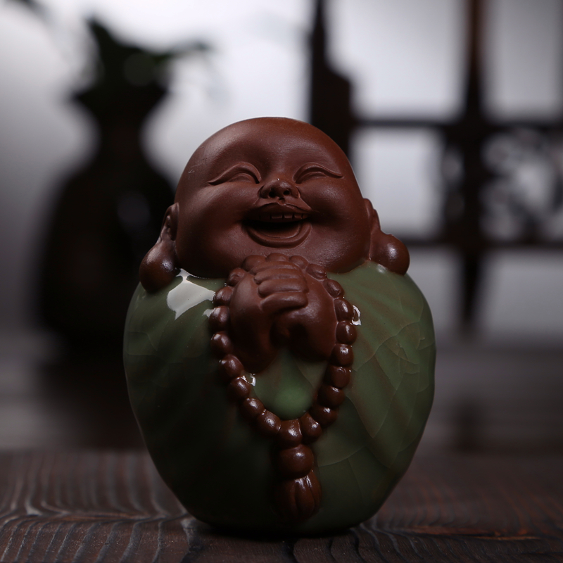 Chenxiang Baxi Buddha Ge Kiln Tea Pet boutique Purple sand Yixing ornaments Shamisen Buddha Monk tea fun tea play ornaments