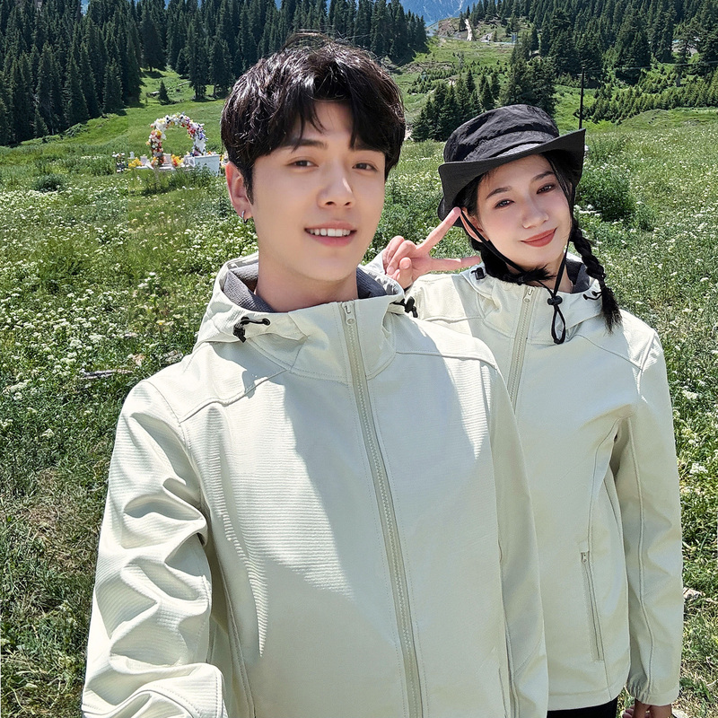 2026 Autumn and Winter New Outdoor Sports Style Hooded Jacket for Men and Women, Windproof and Waterproof Soft Shell Fleece-Lined Jacket 2026 Autumn and Winter New Outdoor Sports Style Hooded Jacket for Men and Women, Windproof and Waterproof Soft Shell Fleece-Lined Jacket