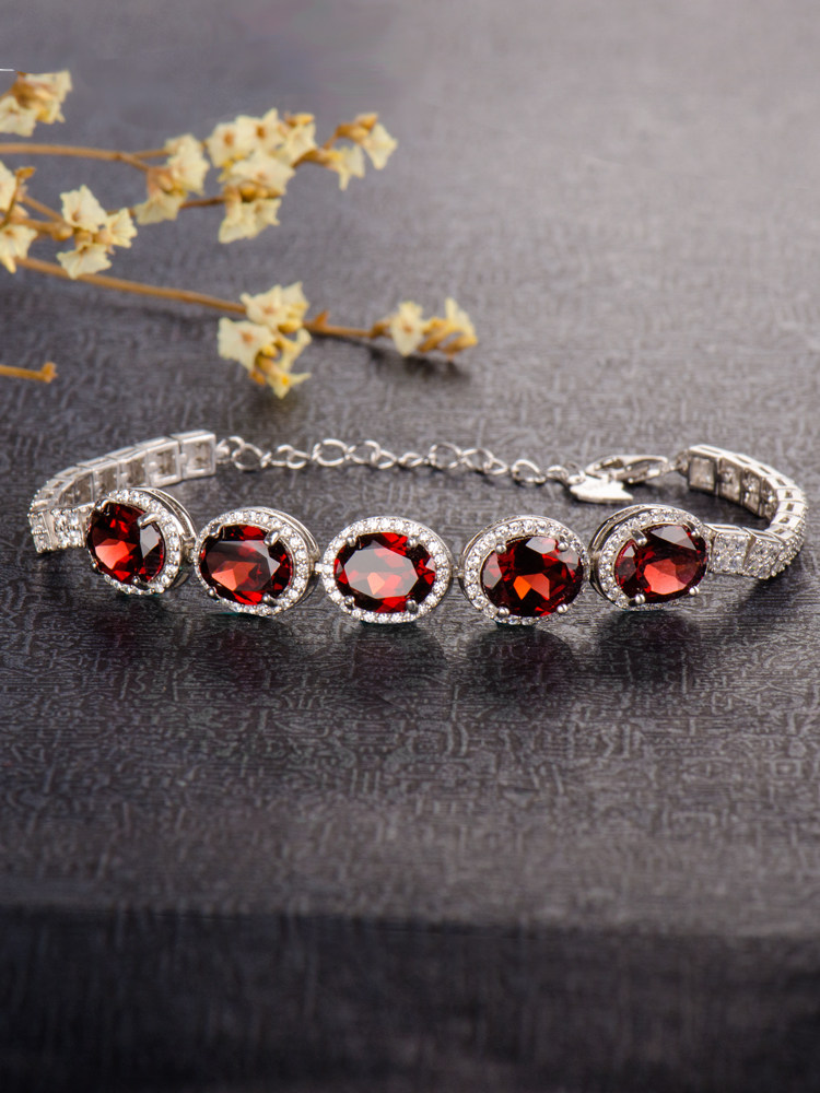 Red Pomegranate Handmade Woman Pomegranate Stones Ruby Precious Stones Pure Silver New Fashion Temperament Net Red Natural Color Gem