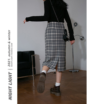 Luminous ins retro open and open slit of a plaid half body skirt woman high waist display slim 2021 Winter new temperament wrap hip length dress