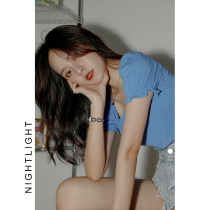  Short-sleeved T-shirt womens spring new petal bubble sleeve square collar cotton T-shirt solid color exposed clavicle short top