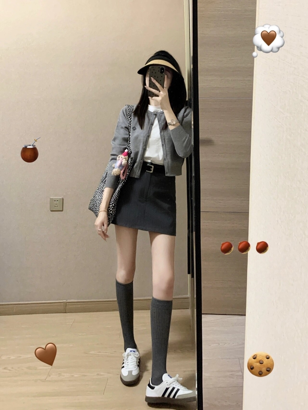 Gray Embroidered Knitted Cardigan for Women 2024 Spring and Autumn New Slim Fit Versatile Thin Sweater Jacket Short Top