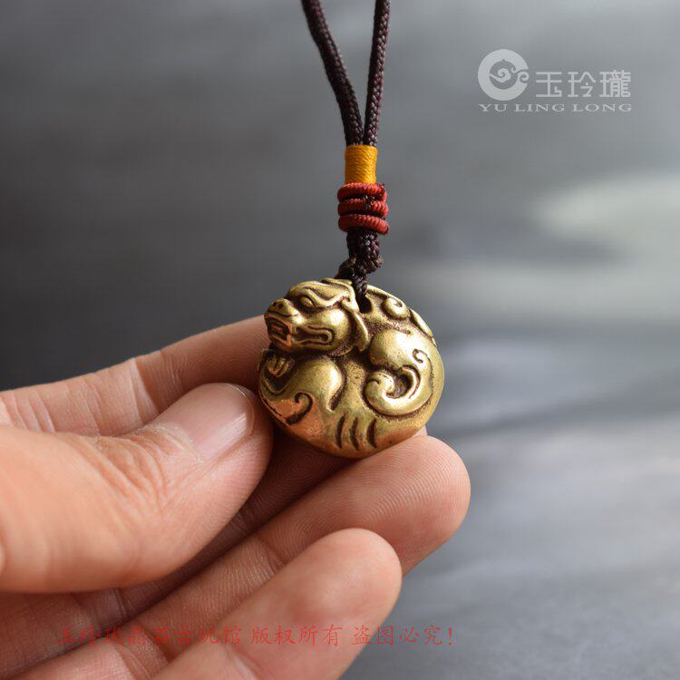 Copper sliver pad solid brass recruitment god hand to piece copper key buckle bronze fine sculpture bronze