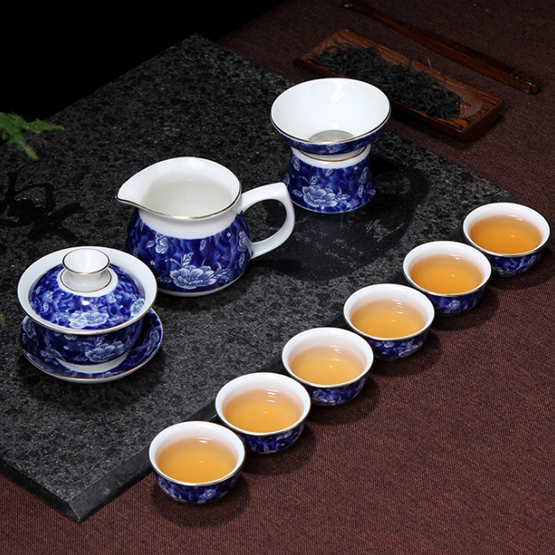 Blue flower porcelain tea set full set of gold cover bowl cup full set of household tea brewers ceramic kung fu tea gave gift