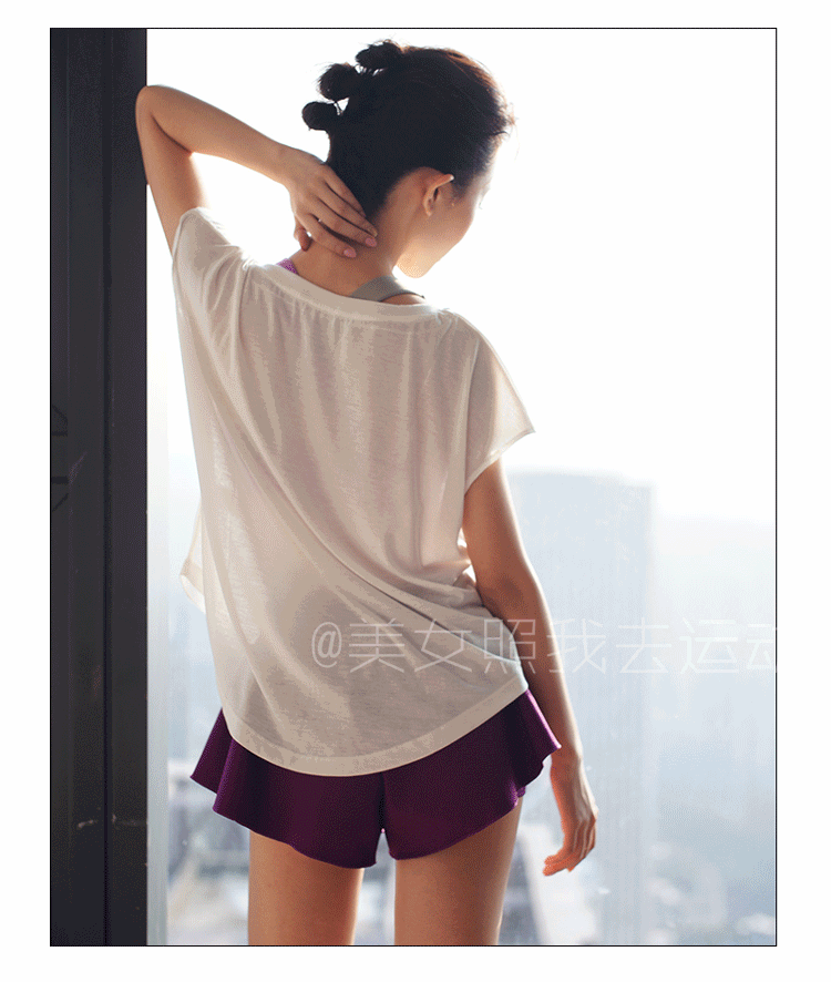 Cô gái xinh đẹp đưa tôi đi tập thể dục Áo thun ngắn tay 3 màu thoáng khí mùa hè Sản phẩm mới chạy bộ co giãn nhanh khô yoga - Áo phông thể thao áo ba lỗ thể thao