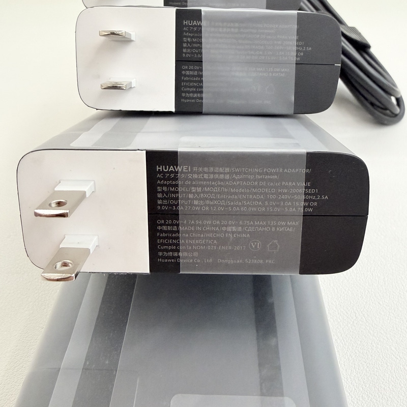 Huawei 135W Original Genuine Laptop and Mobile Phone Charger Head Laptop Power Adapter Compatible with 65 Watts