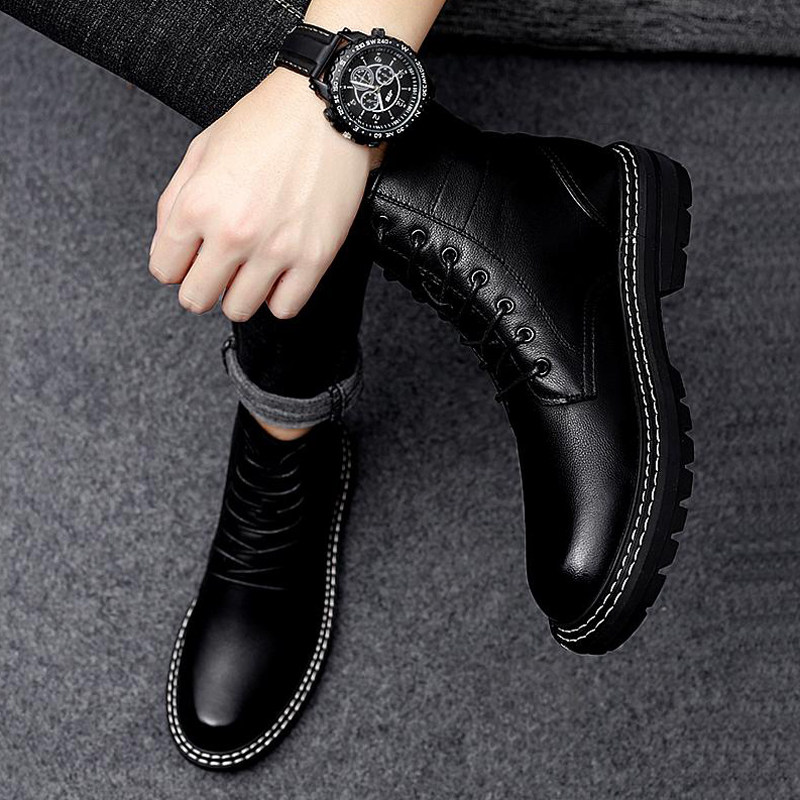 Men's shoes 2021 new trendy men's Martin boots men's tooling boots British style high leather boots men's boots trend