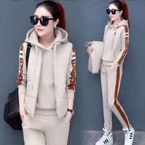 Winter New plus velvet thickened warm sports suit women 2021 fashion loose sweater three-piece casual wear