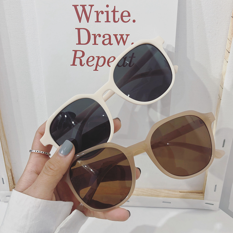 Ins sunglasses female soft sister Harajuku milk tea glasses beige face retro round frame polarized sunglasses net red