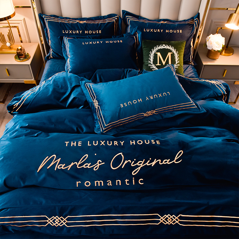 Winter thickened flannel four pieces of double sided milk suede bed sheet Quilt Style Warm Dv Suede Bunk Kit