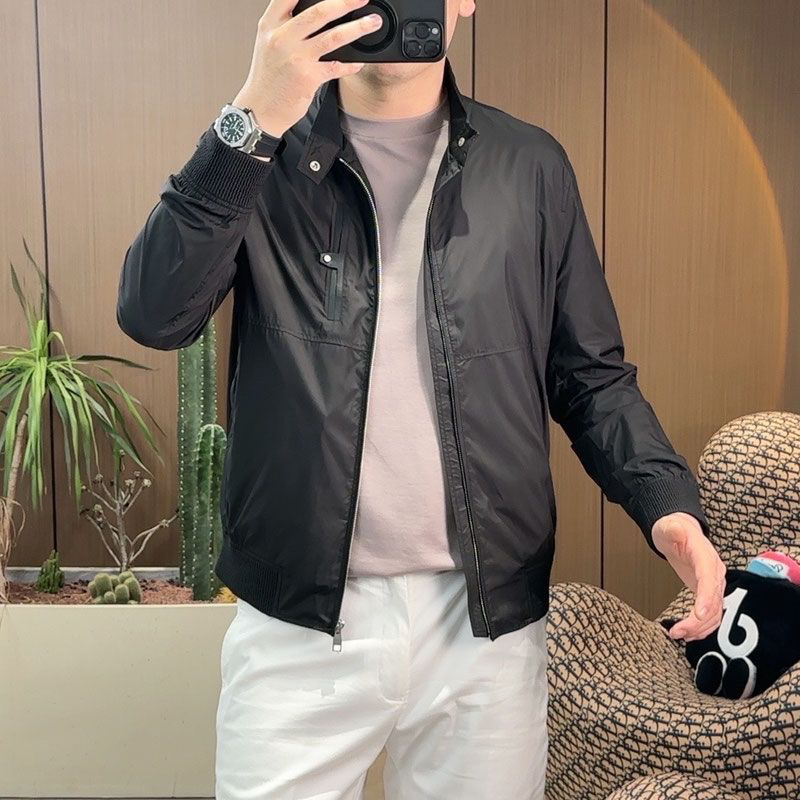High-Quality Luxury Men's Stylish Leather Patchwork Simple Fashion Business Stand-Up Collar Jacket for Spring and Autumn