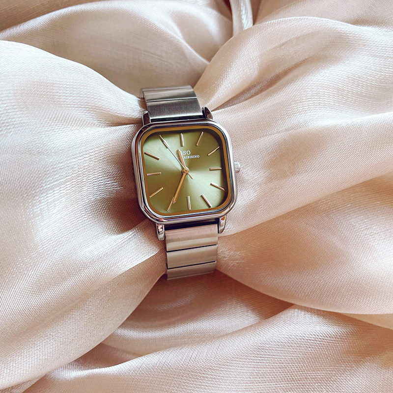 Advanced senses small and luxurious small green table square minimalist vinyrinths metal with student meter quartz watch woman gift