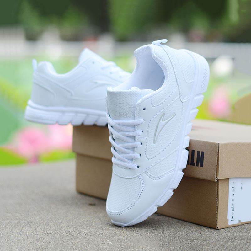 2026 Spring New Sports Shoes Leather Surface White Running Shoes Waterproof Travel Shoes Casual Shoes Versatile Trendy Shoes for Men and Women