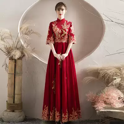 Chinese toast, bride, wine, pregnant woman, cheongsam, thank you, banquet, casual wedding dress