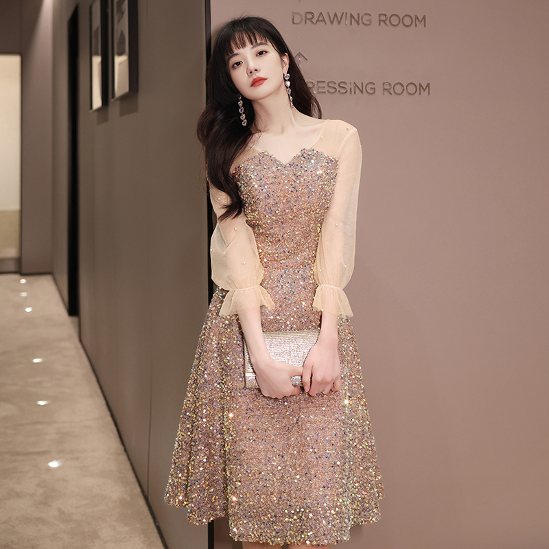 Small number of late gown dresses dresses 2022 new temperament small crowd light extravaganza party banquets can normally wear high end