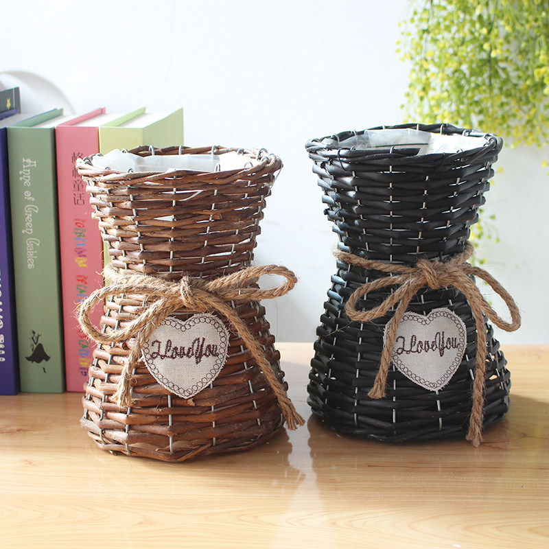 Flower basket pastoral ornaments Living room flower arrangement creative handmade flower basket fresh dried flowers Pastoral woven flower basket hand woven