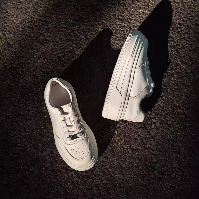 A343【Minor Imperfections, Recommended to Be Cautious】High-Quality Horse Leather White Sneakers 8003-1