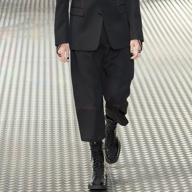 Men's Clothing Loose Broadlegged Pants Seven Pants Customized European And European Winter European And European High-end Zagged Line Trendy Western Clothing Pants Straight Fit Pants.