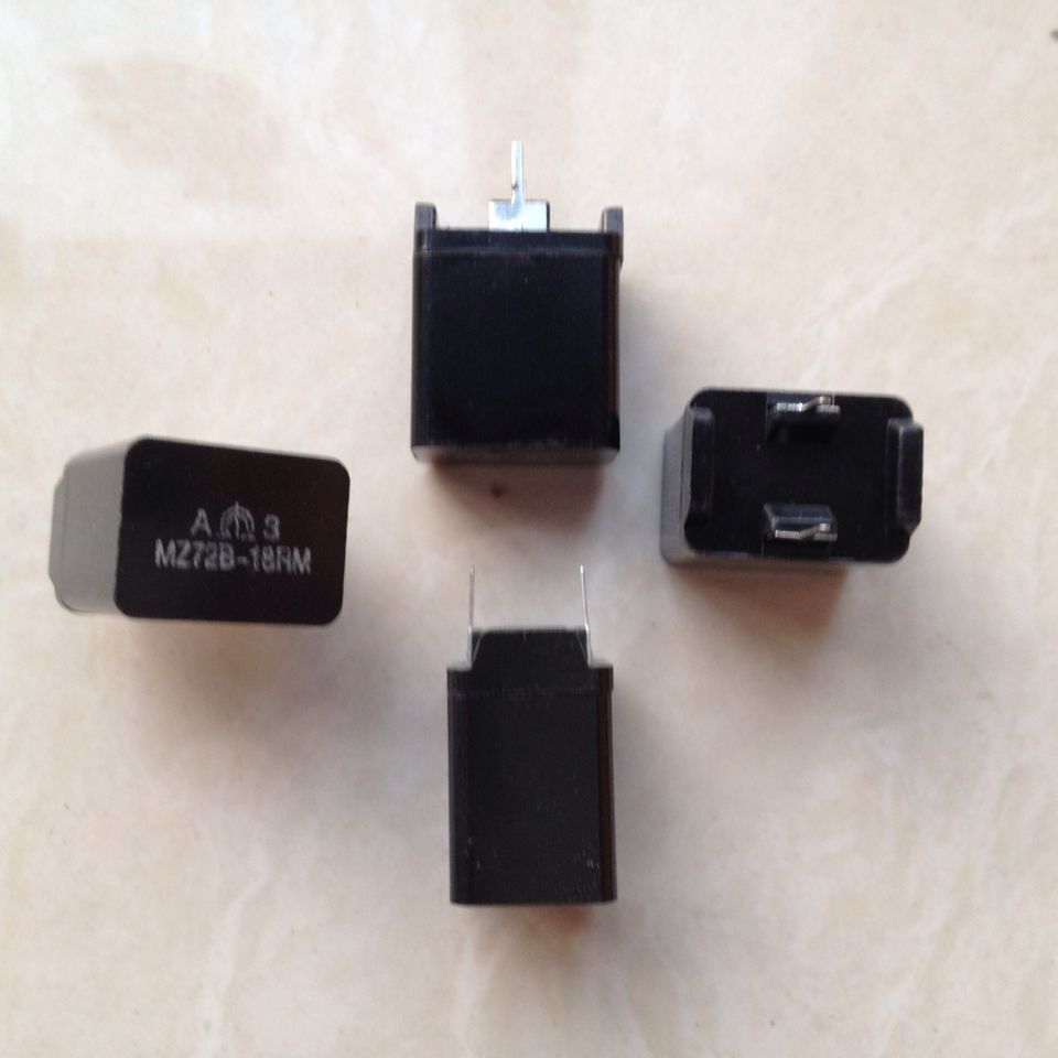 New TV two-legged ceramic piece fully enclosed degaussing resistance ceramic piece 18 ohm degaussing resistance