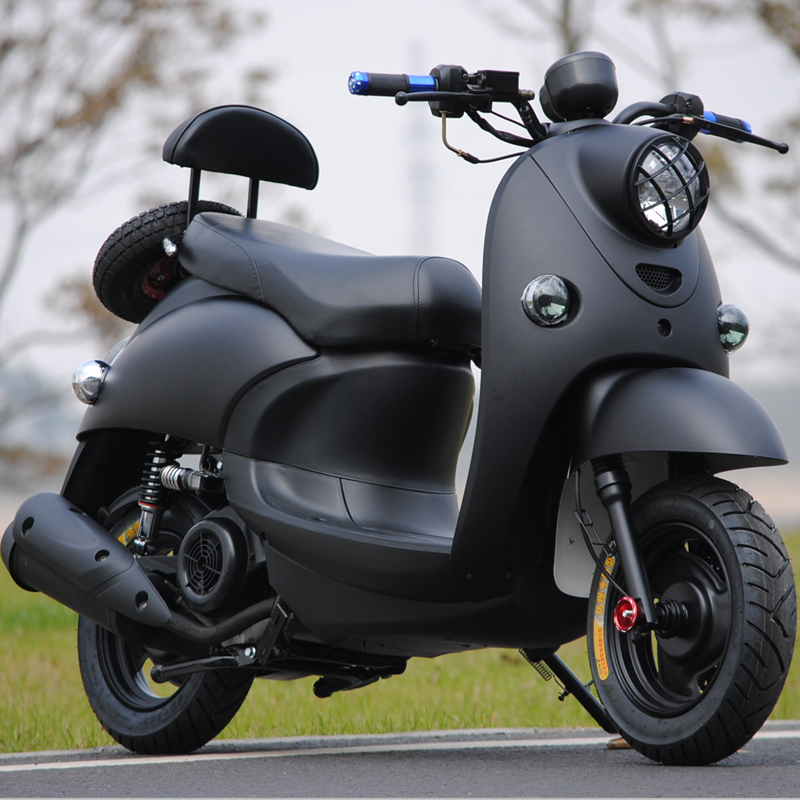 Luxury extended version of the retro long turtle king scooter 125cc