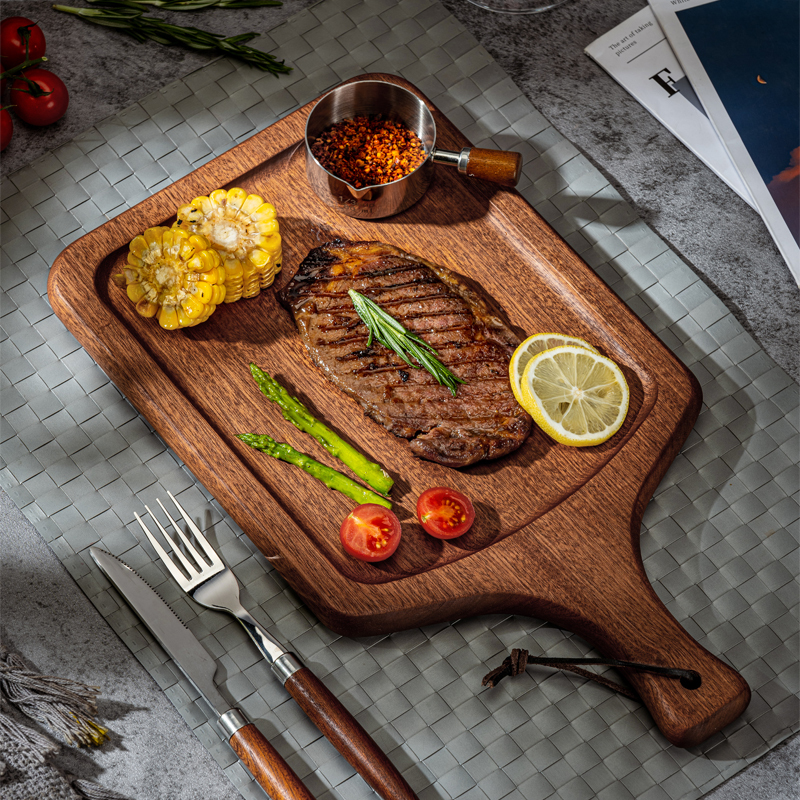 Steak Board, Knife and Fork Three-Piece Set, Western-Style Plating, Solid Wood Tray, High-End Home-Use Beef Steak Cutting Board Tableware