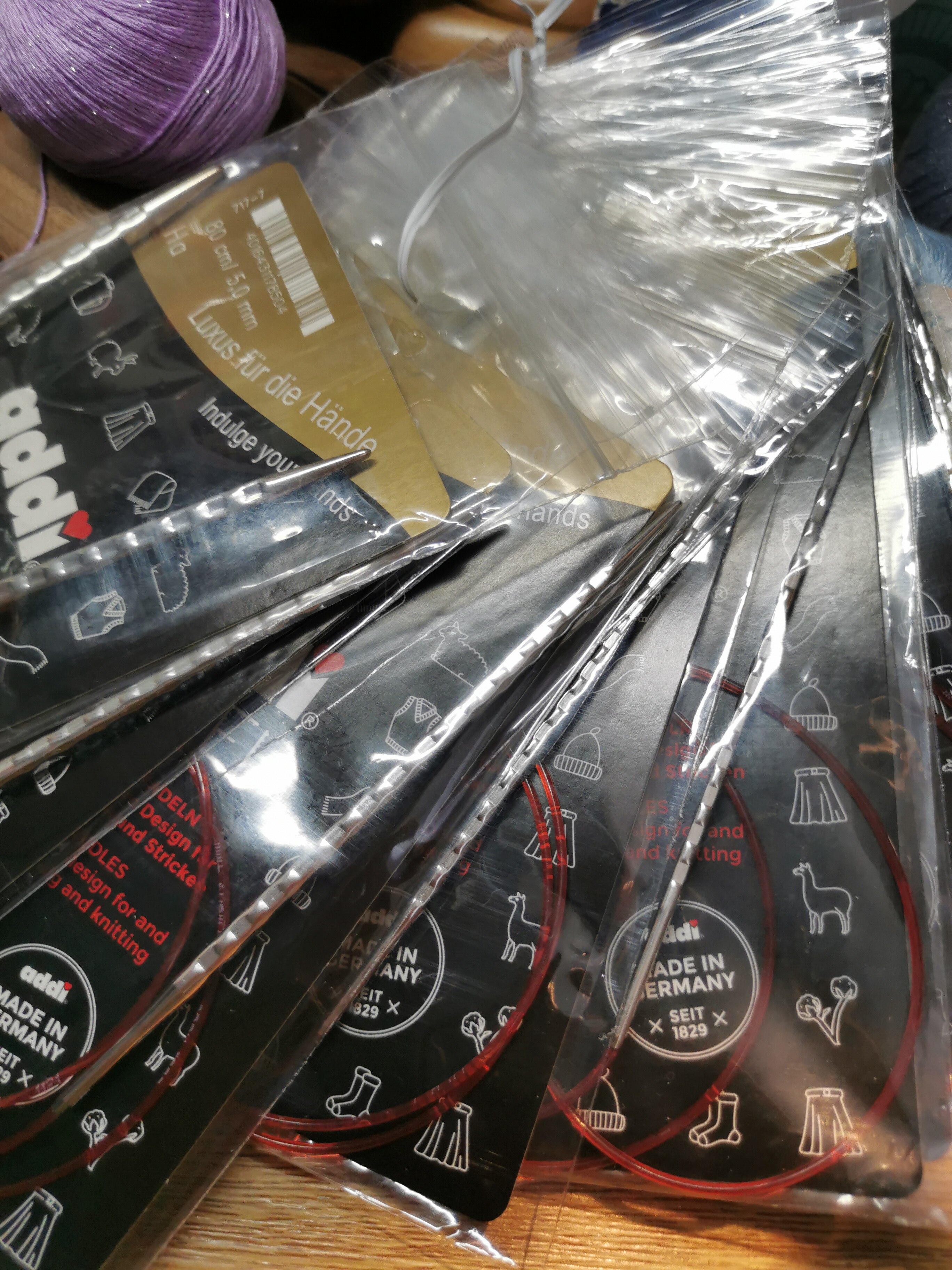 Welfare in the live broadcast room kills the German policy suit. It is optimistic about the shooting and will not be returned or exchanged. 3 0-3 75 range knitting needles