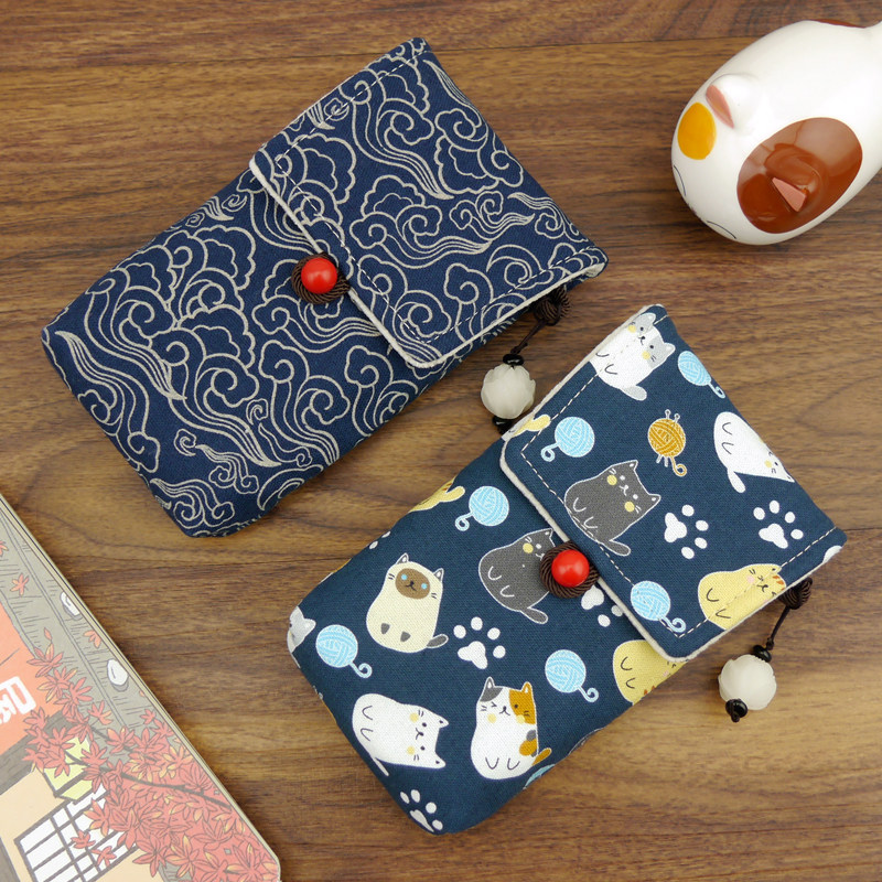 Following the body listening player applies Lotolotto PAW GOLD TOUCH Chrysanthemum MP3 Protective Sleeve Cashier Bag