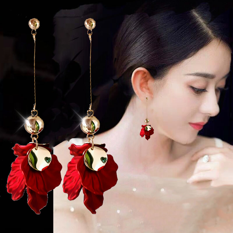 Fashion red retro Hong Kong style earrings female Korean temperament net red New Year earrings earrings earrings 2019 new trend