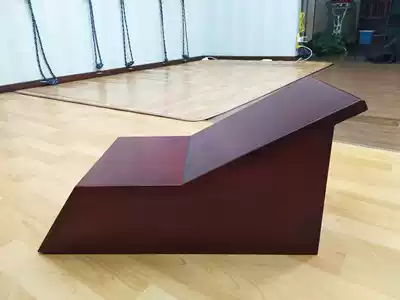 Iyengar yoga aid lion box