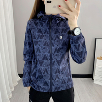 Outdoor Assault Suit Womens Style Autumn Winter 2021 New Single Layer Plus Suede Thickened Jacket Mountaineering Suit Soft Shell Windproof Waterproof