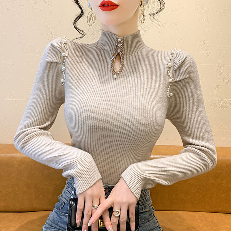 Hollow-Out Design Beaded Base Shirt, Half-High Collar, Slim Fit, Thin Sweater for Women, New Fashionable Knitted Top for Autumn and Winter Hollow-Out Design Beaded Base Shirt, Half-High Collar, Slim Fit, Thin Sweater for Women, New Fashionable Knitted Top for Autumn and Winter